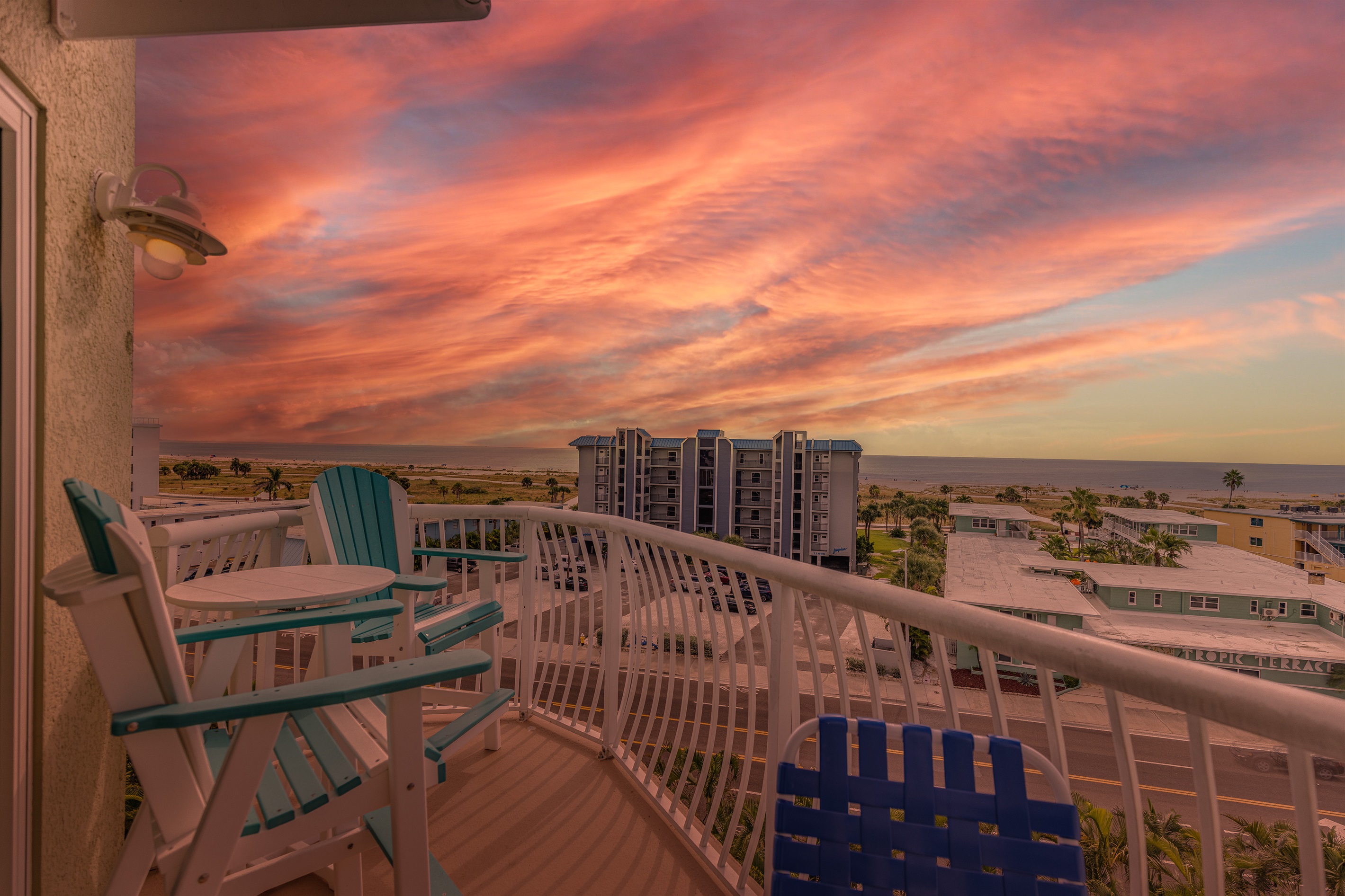 Slow M'ocean Penthouse - Treasure Island, Fl 🌴 - Treasure Island, FL