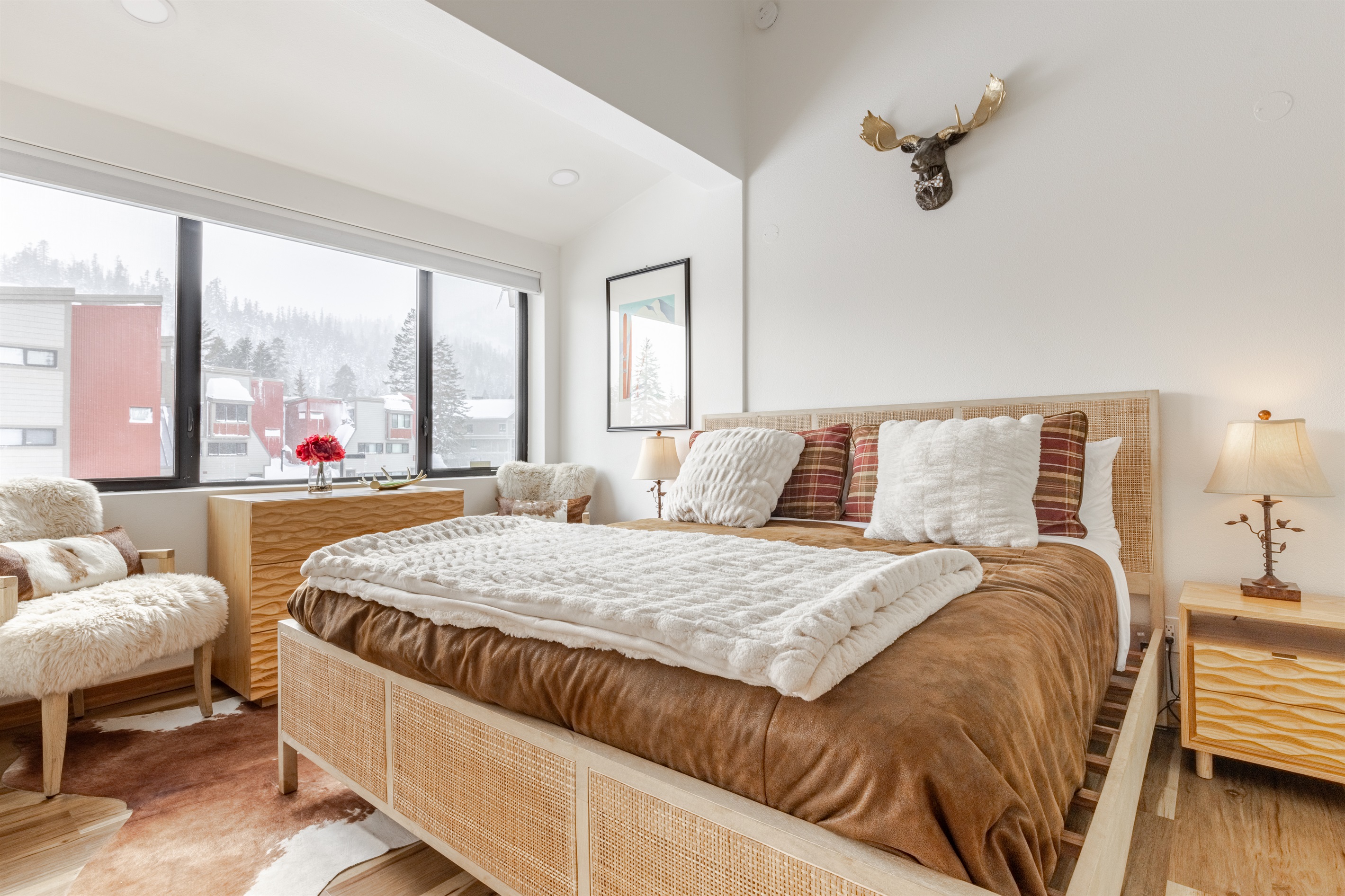 King (bdrm 3)