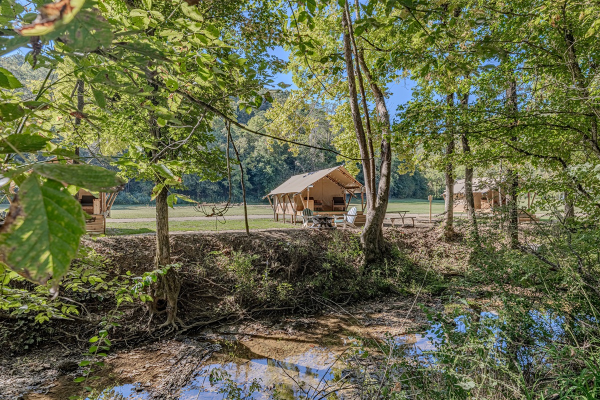 Adventure by day, luxury by night. This is glamping at its finest—all the fun of the outdoors with a cozy, comfortable tent to retreat to.