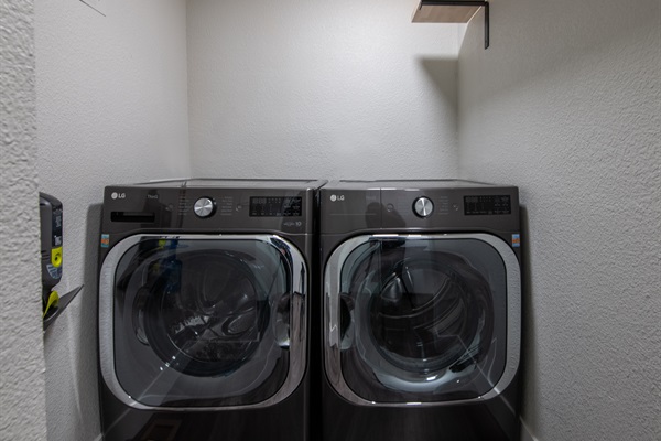 XL LG energy-efficient washer/dryer