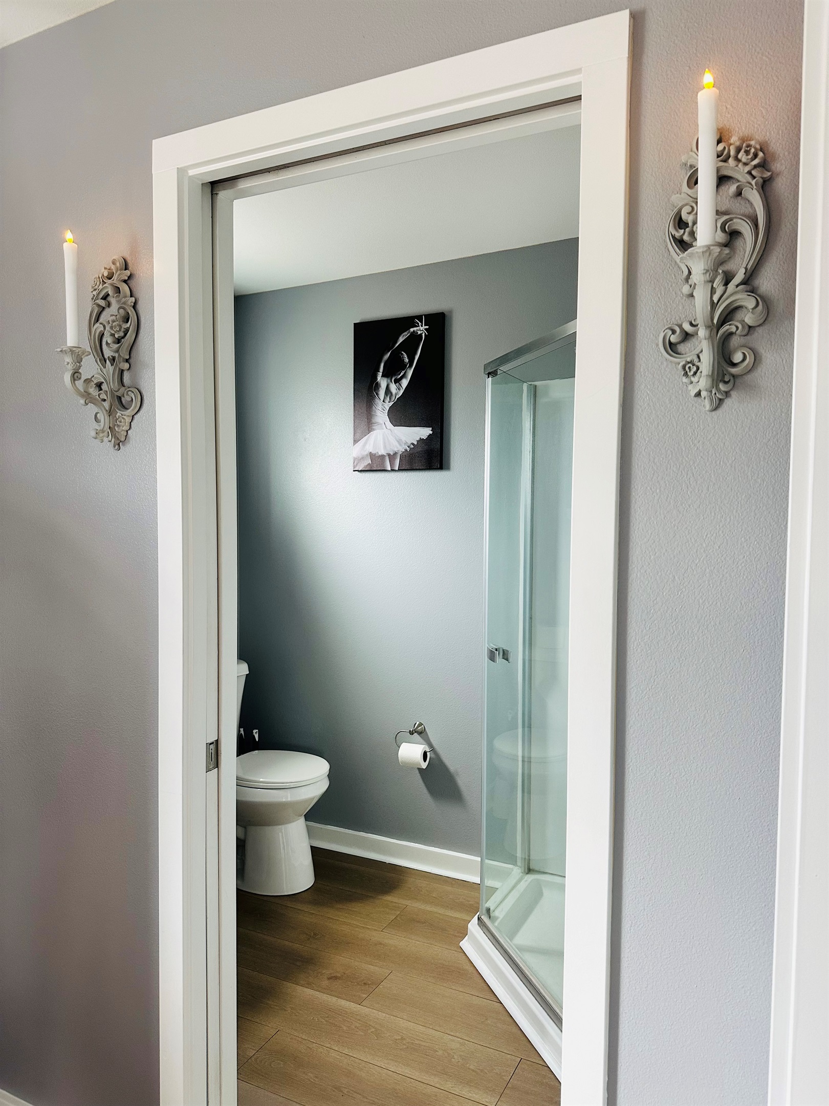 Audrey bathroom