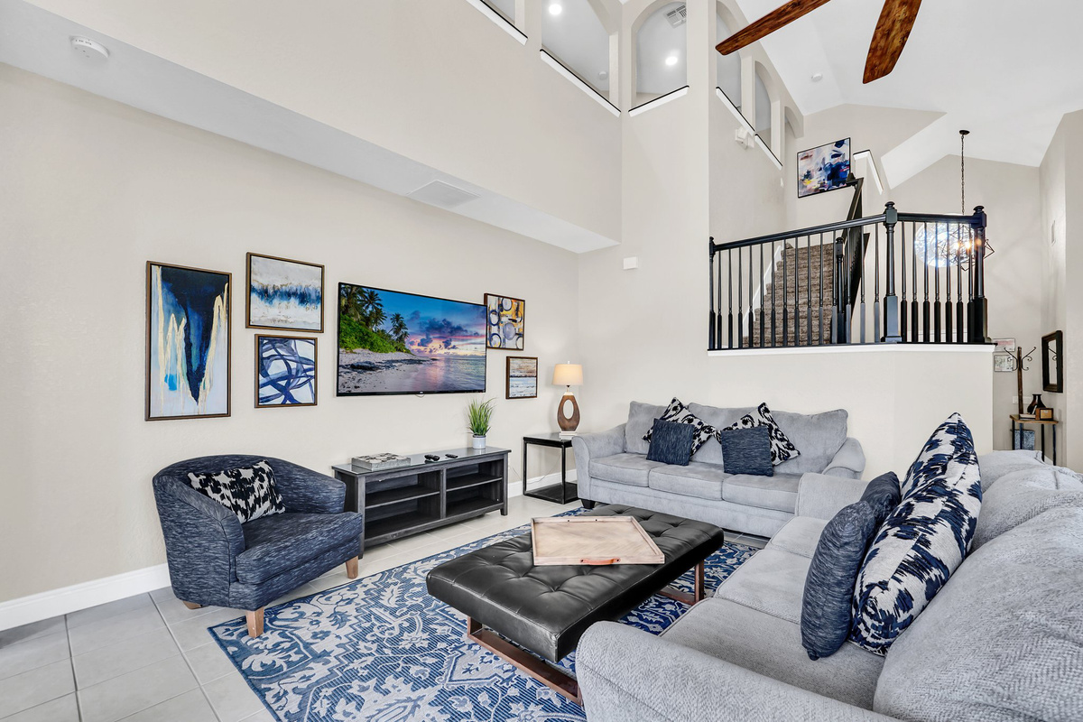 Living Room With Plenty Of Seating
