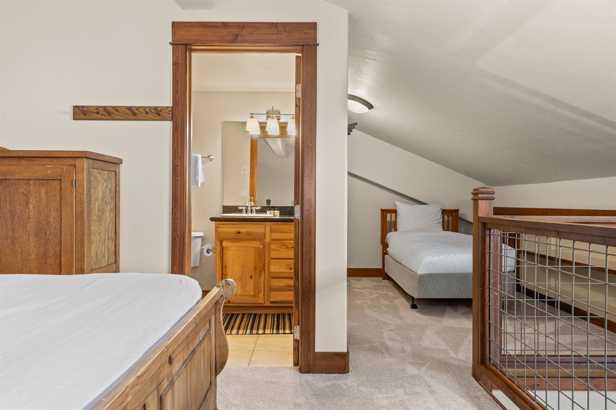 Bedroom 2 | Doublesize Bed