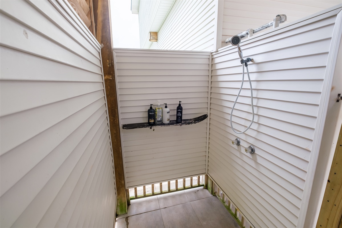 Outdoor shower 