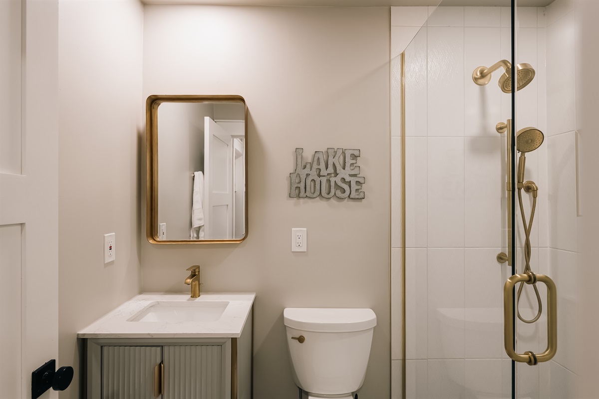 Main floor hall bathroom