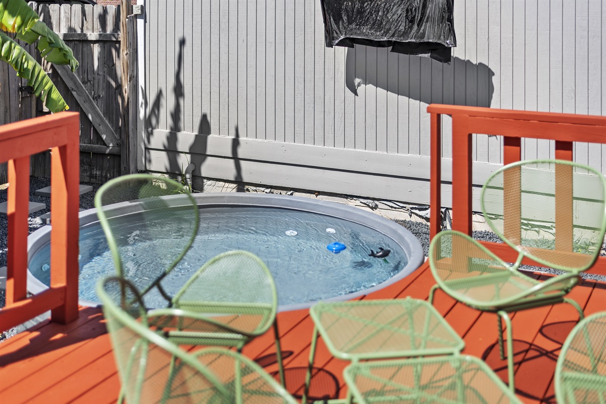 a62eb9dce83e43fdb96ec5f9f0310015 Large | Beachhouse | Texas | TX | Vacation Homes | Galveston | Crystal Beach | Kokomo | Breezy Days | Beachfront Elegance | Sunrise Serenity | Southern Sands Property Management, LLC