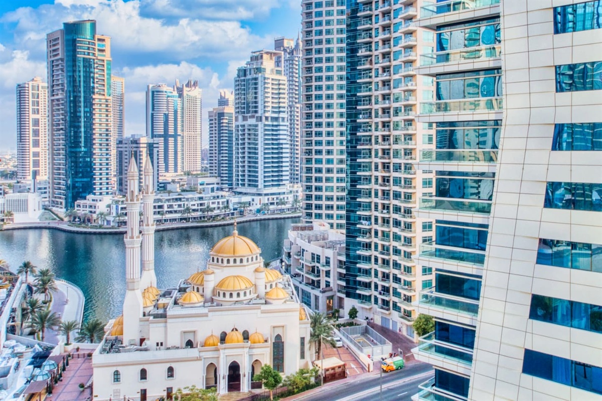 A view of one of the most beautiful mosque in Dubai Marina. Al Rahim mosque
