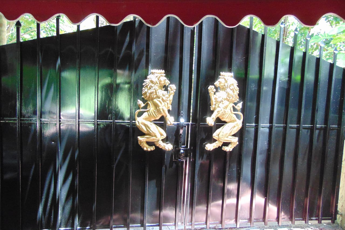 Front gate