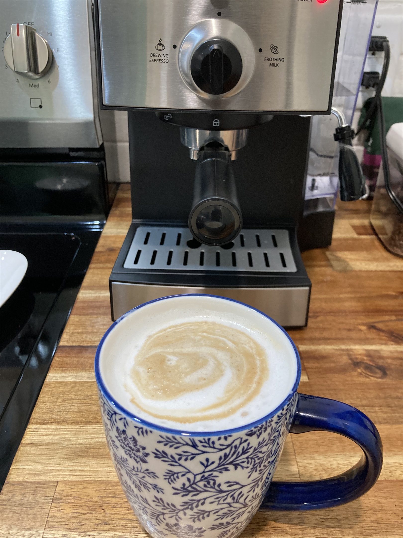 Espresso At The Four Oaks Tree Loft