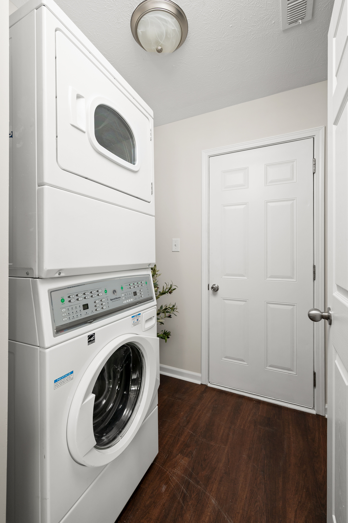 Pack a little lighter, knowing you'll have access to a washer and dryer during your stay. It's a convenient amenity for extended visits, families, and race-week travelers.