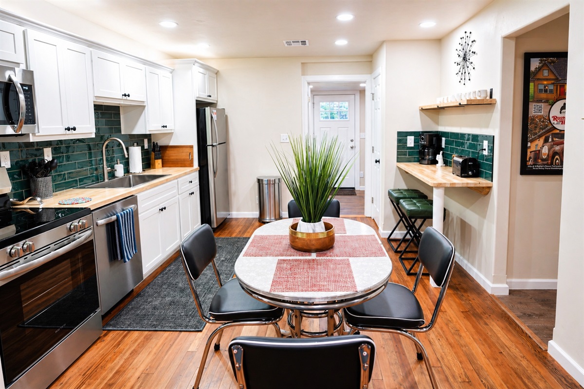 Dining Room / Kitchen