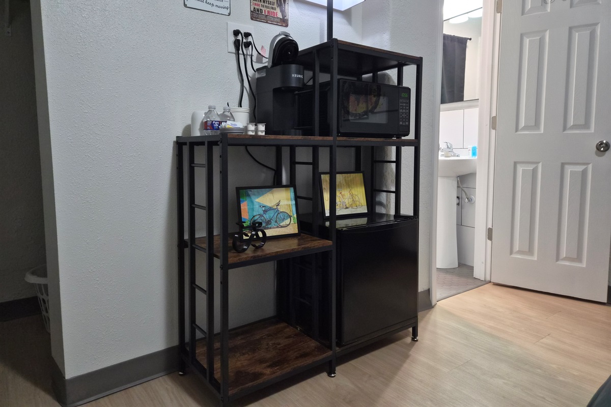 microwave, minifridge, coffee