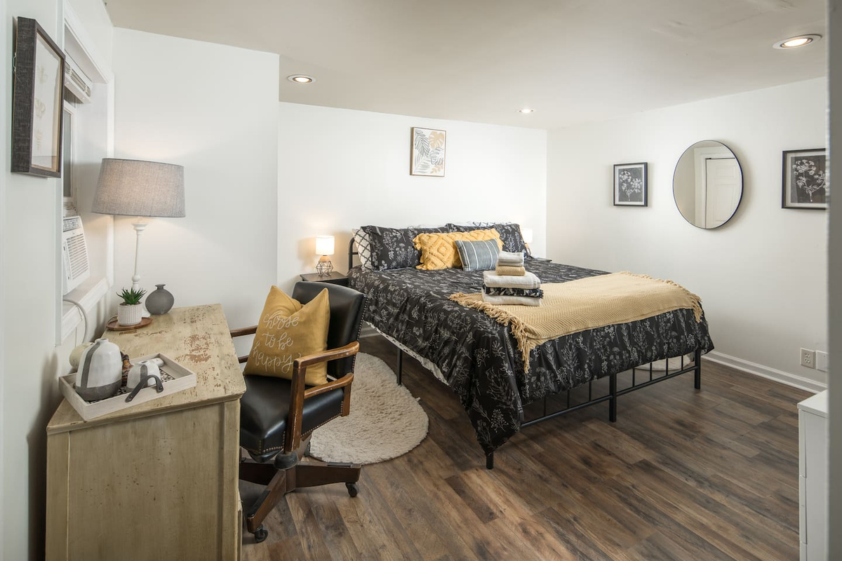Bedroom