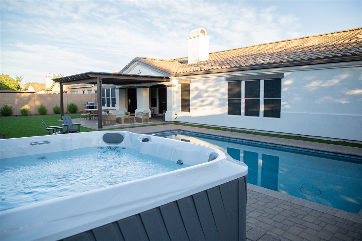 Luxe Haven Desert – 5BR • FREE Pool Heat — Luxe Haven Desert – 5BR • FREE Pool Heat | Hot Tub, Queen Creek, Arizona — photo 5