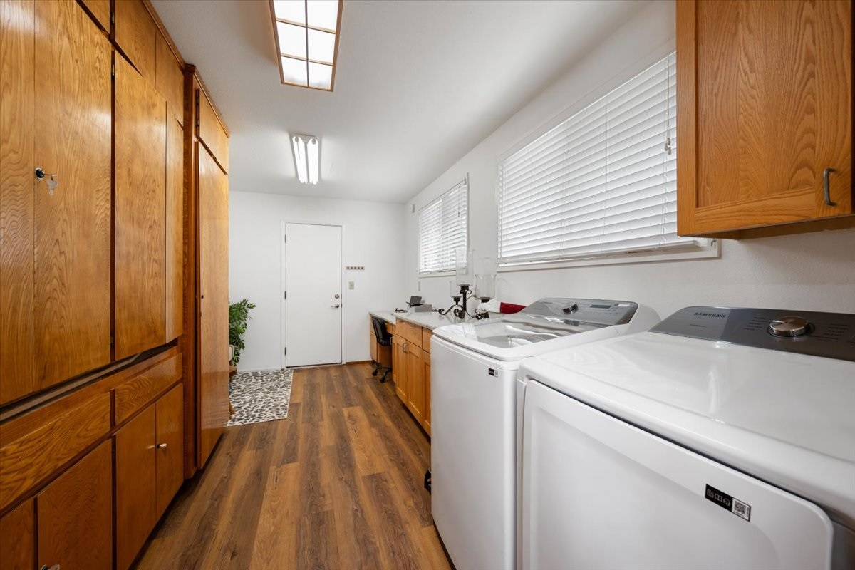 Laundry Room/Office of of Kitchen