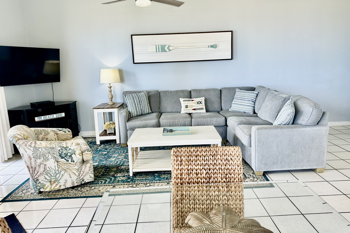 Plenty of comfortable seating in the living room!