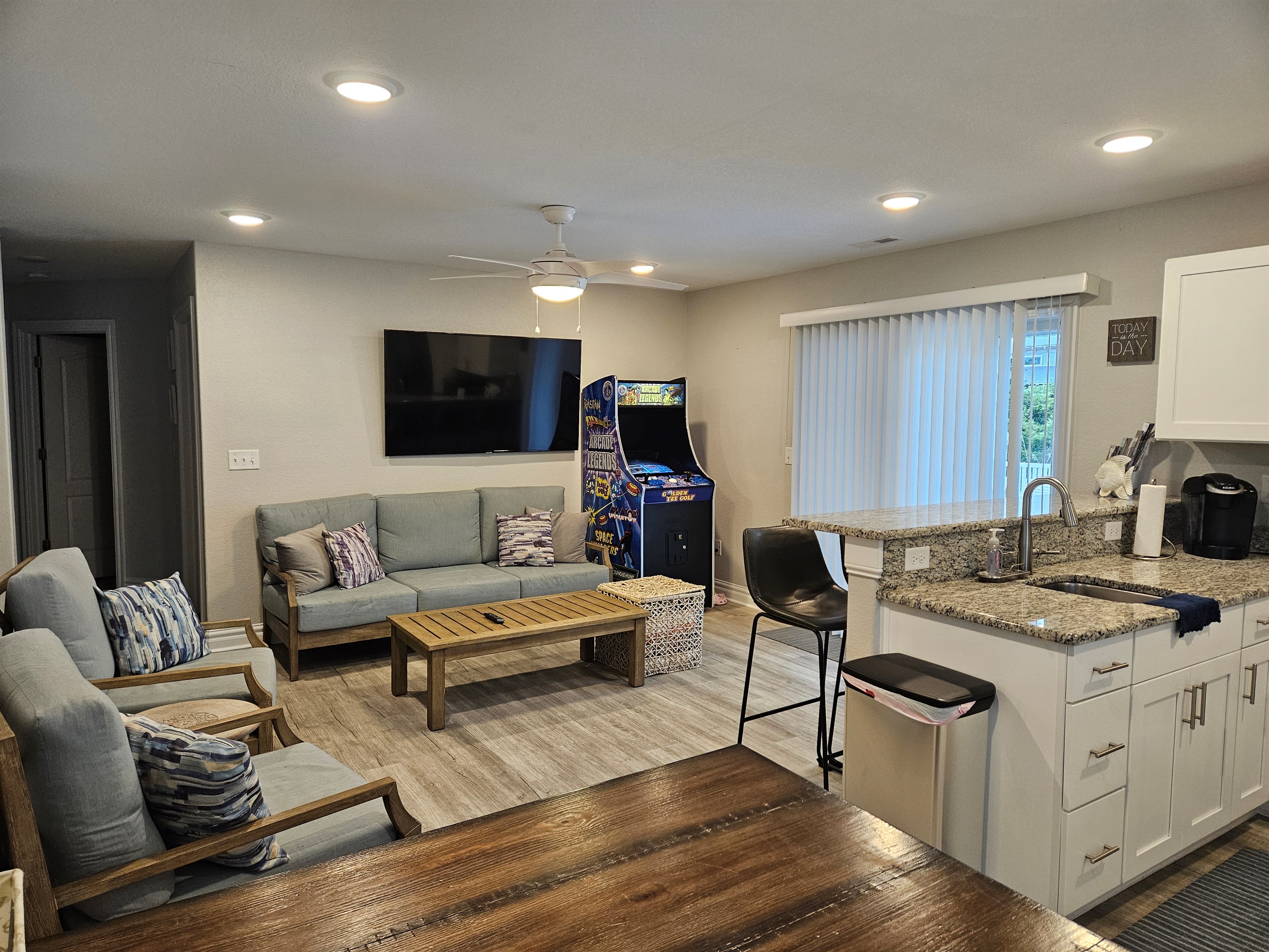 1st Floor Poolside Lounge 1