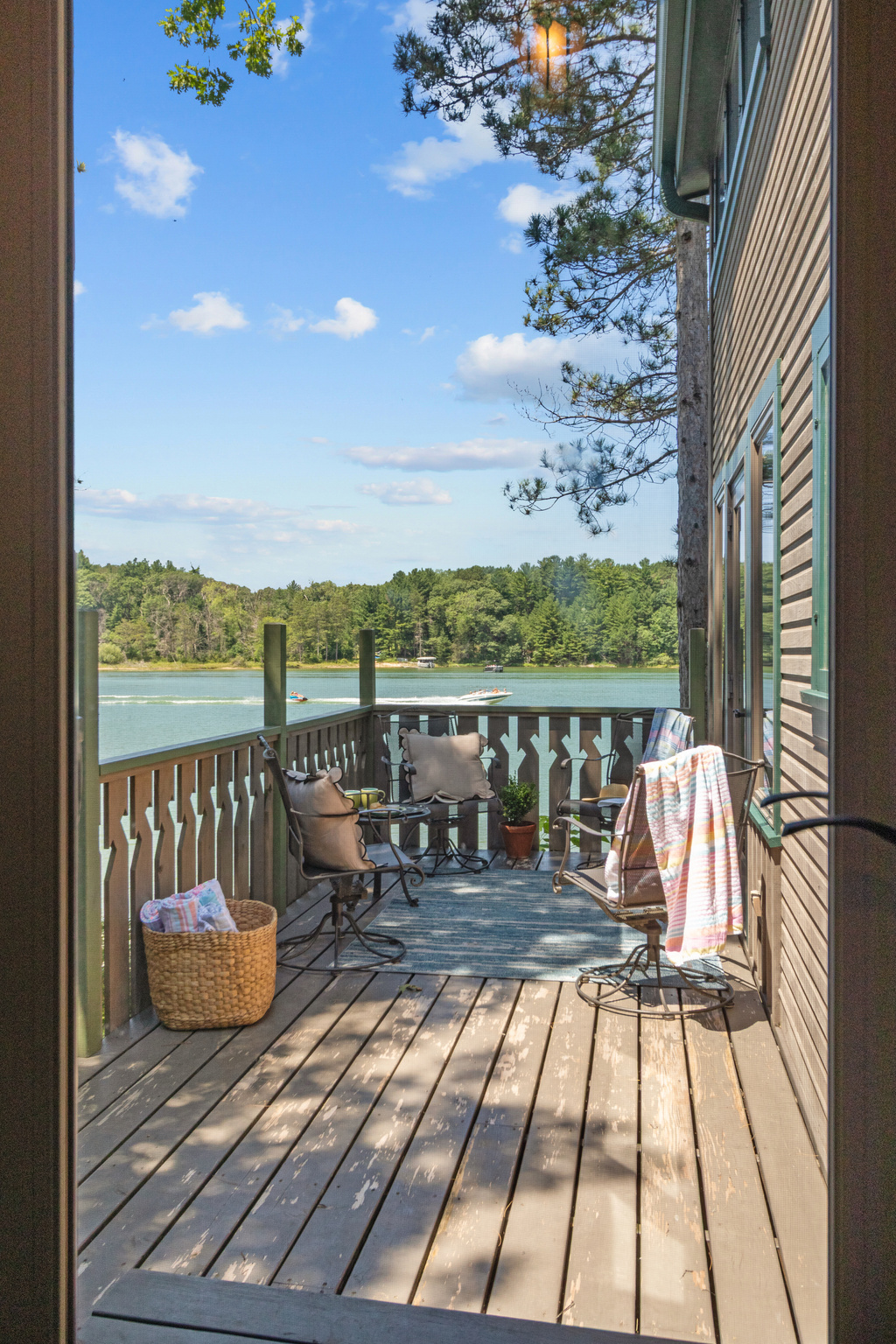 Start your morning with coffee on the deck, take in the peaceful lake views, and decide how you’ll spend the day on the water.
