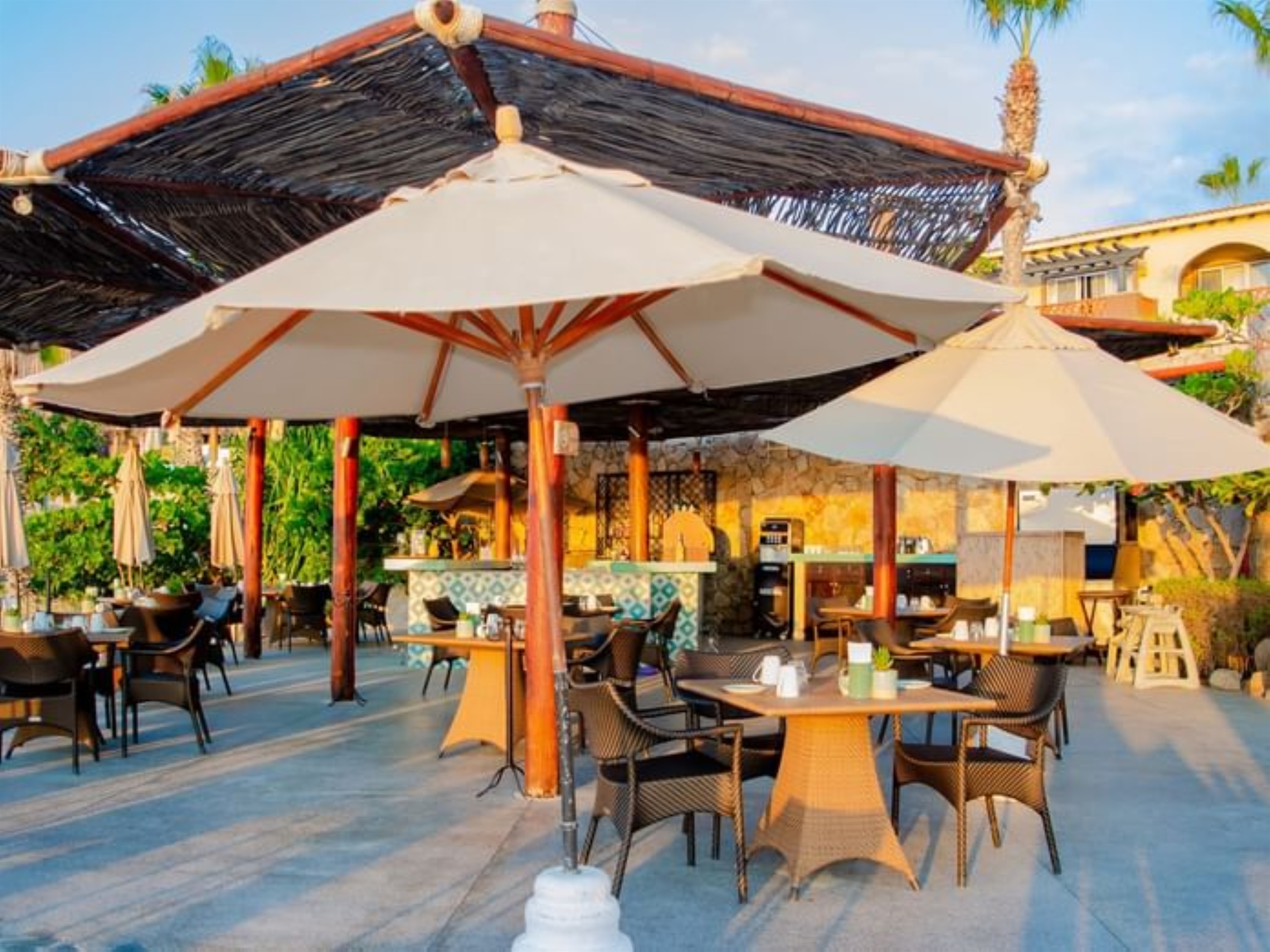 Outdoor Dining at Hacienda Del Mar Cabo, Vacation Travel Exclusives