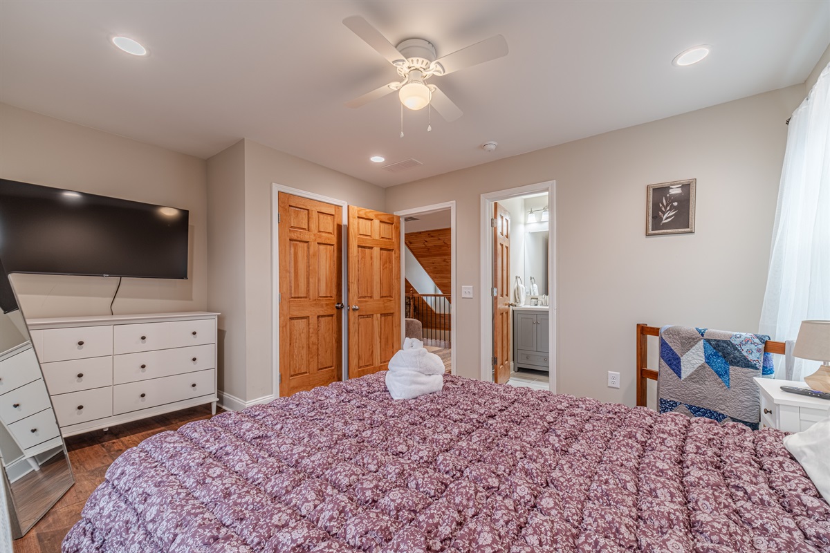 Queen Bedroom with Smart TV