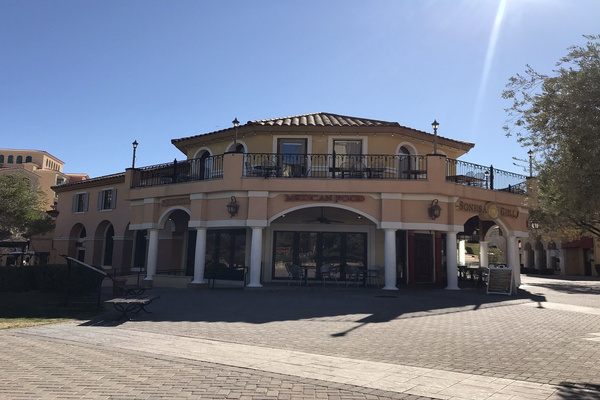 Sonrisa Restaurant at the village