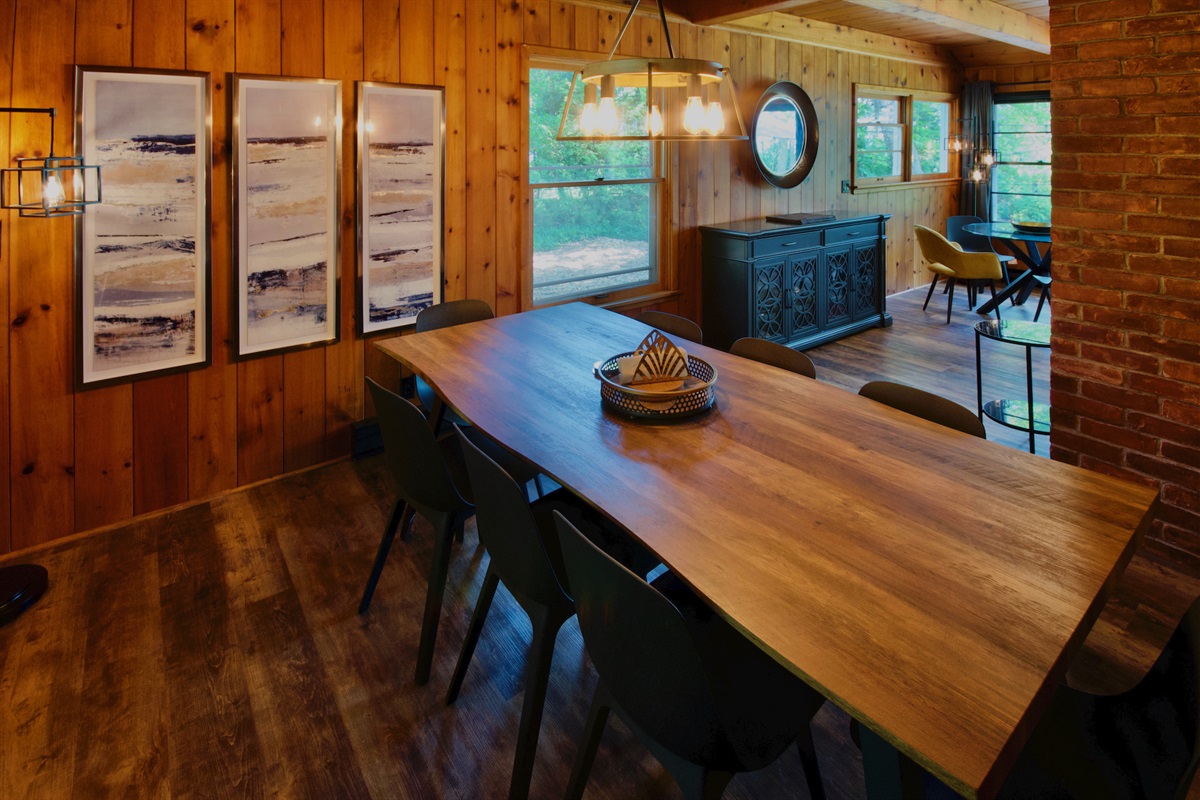 a6d72399551d4db28d5ee793bceec47a Large