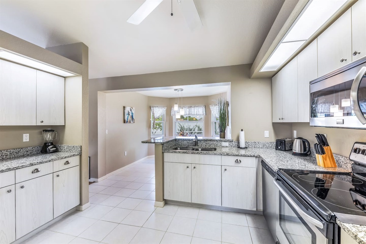 Villa Cormac - Kitchen 