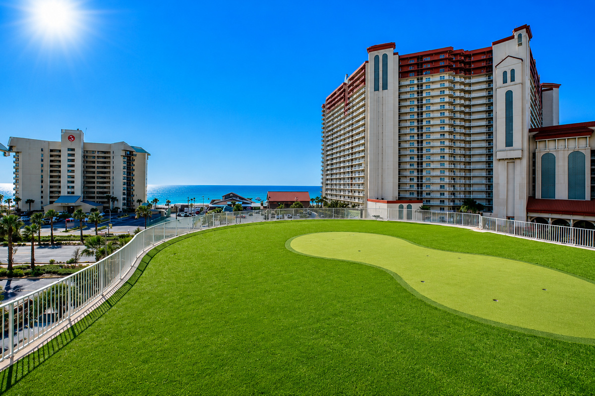 Laketown Wharf Amenities