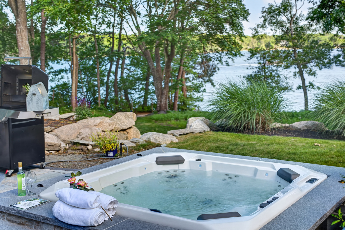 Our hot tub is ready for you to enjoy a peaceful, soothing soak!
