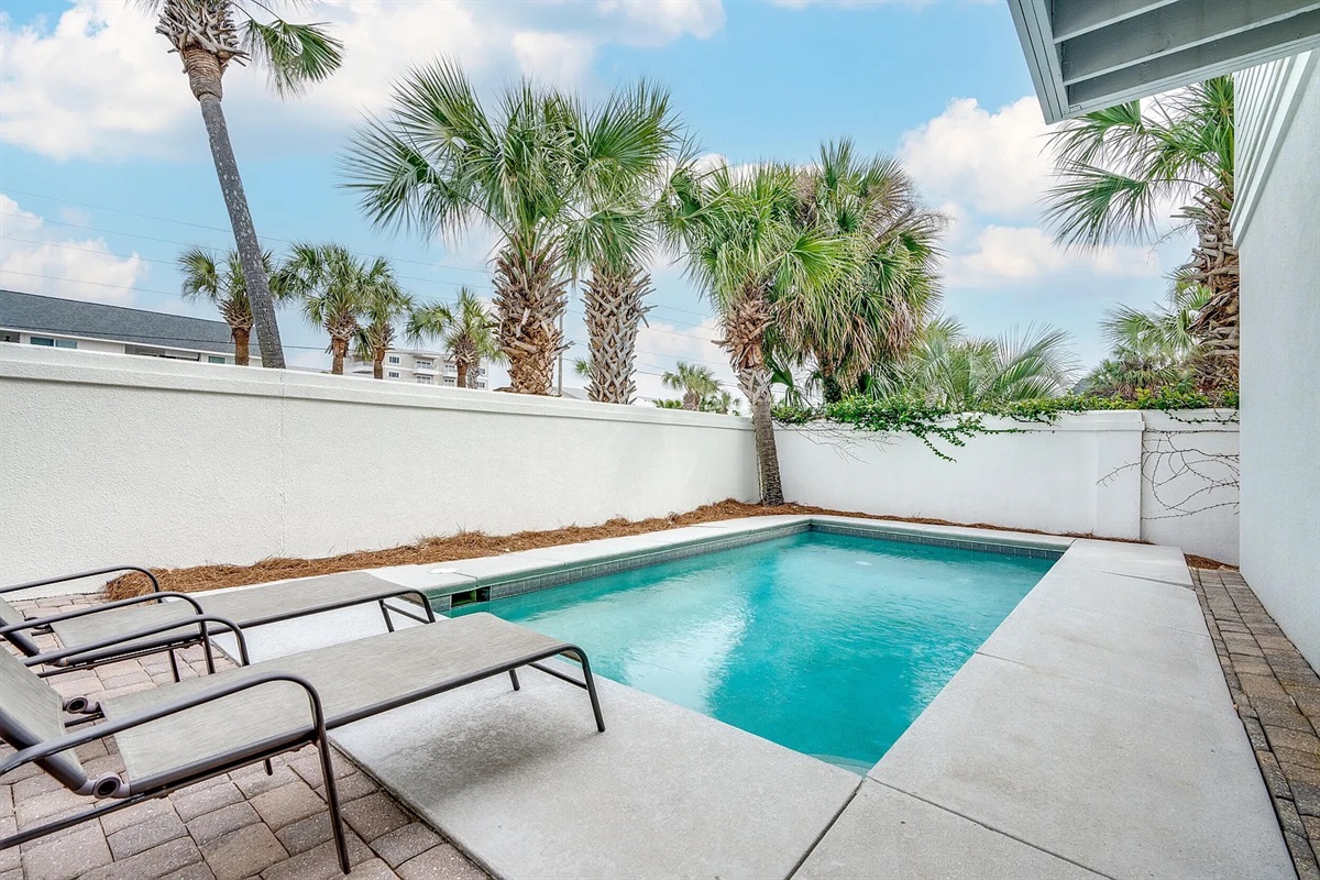 private pool