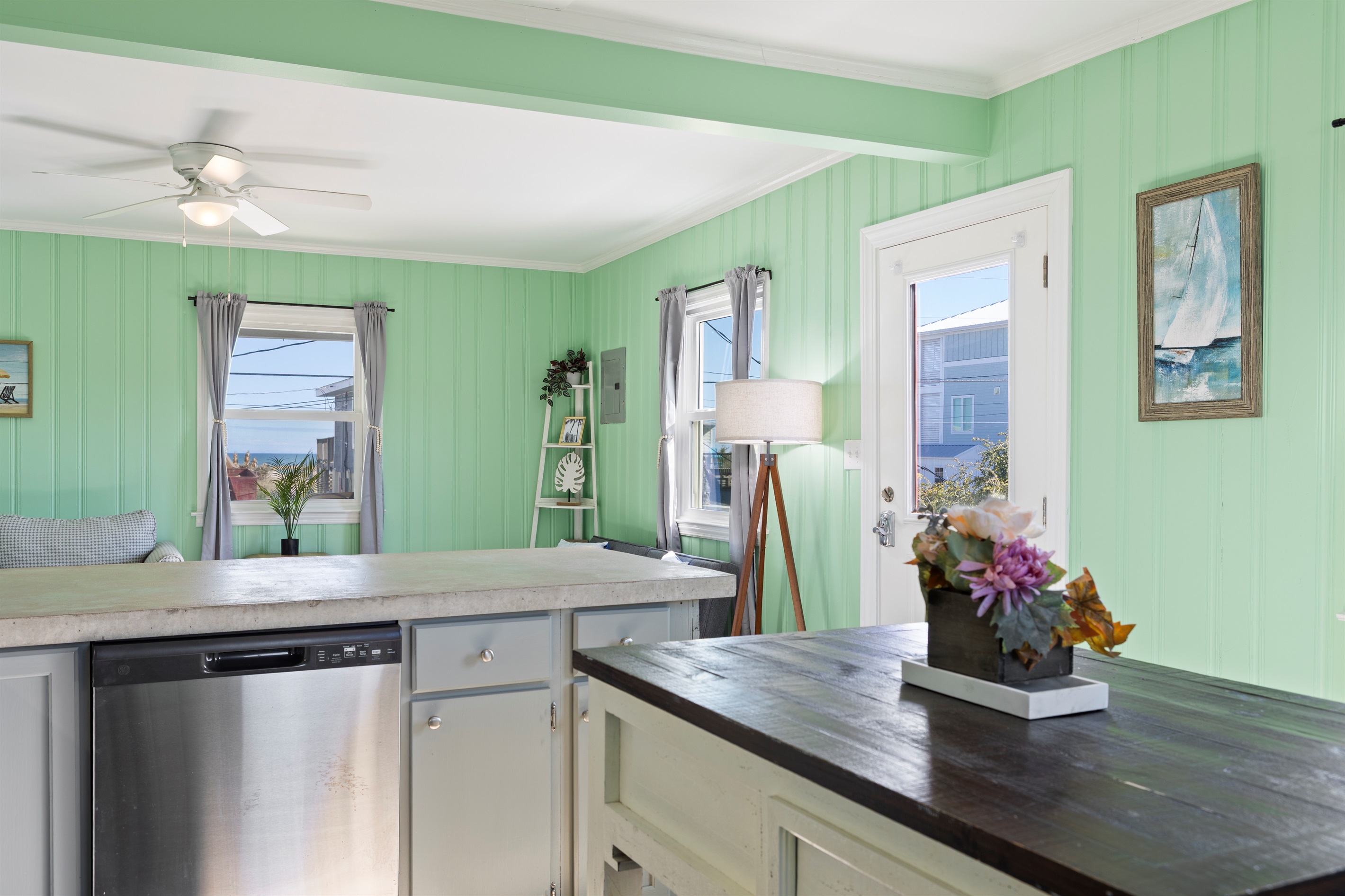 Kitchen essentials provided