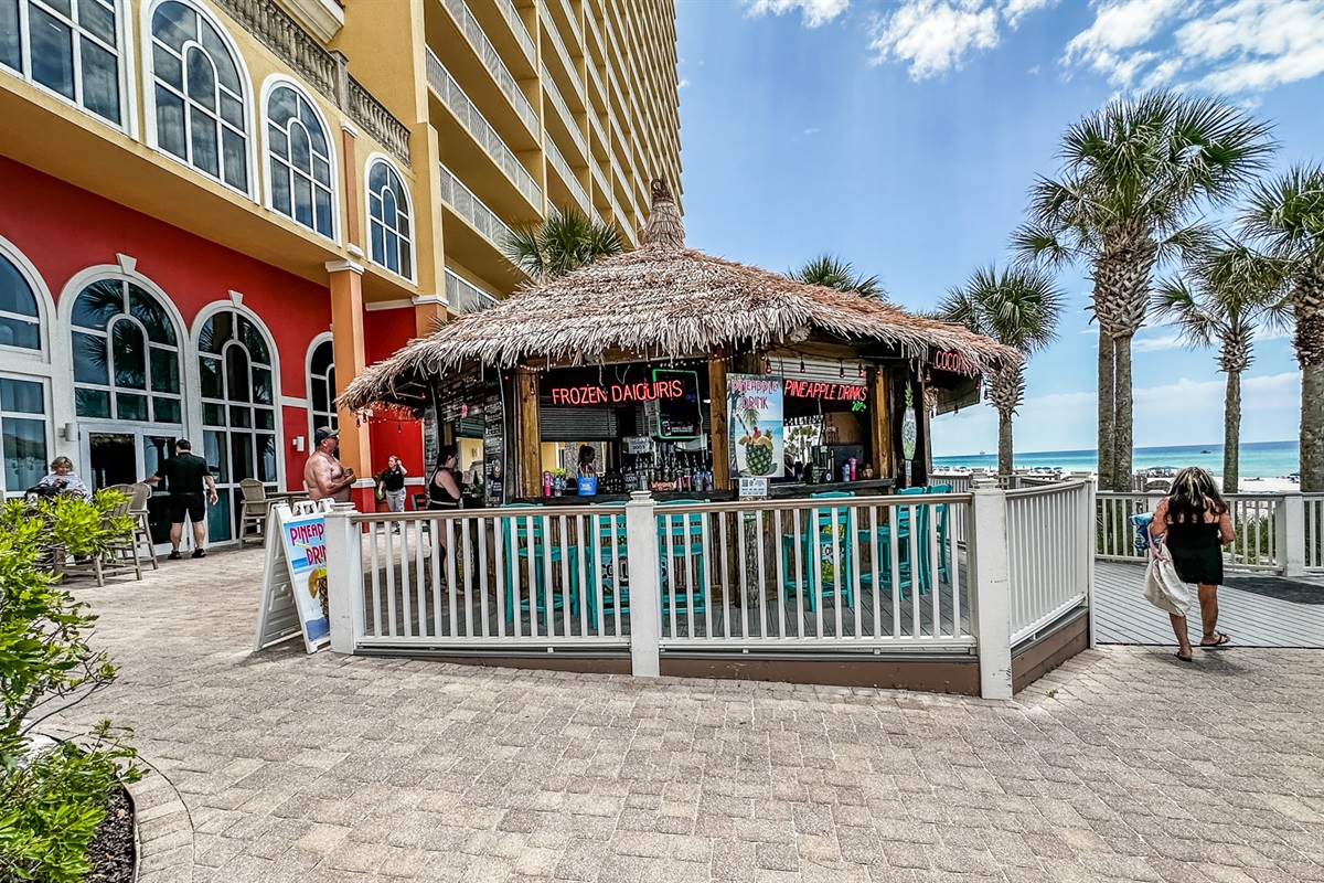 Tiki Bar Serves Both Pools & Beach