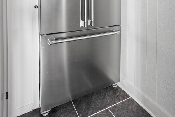 Cook your meals in our fully equipped kitchen.