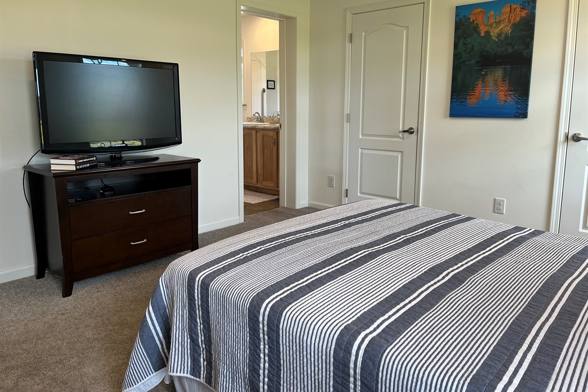 Main level primary Queen bedroom