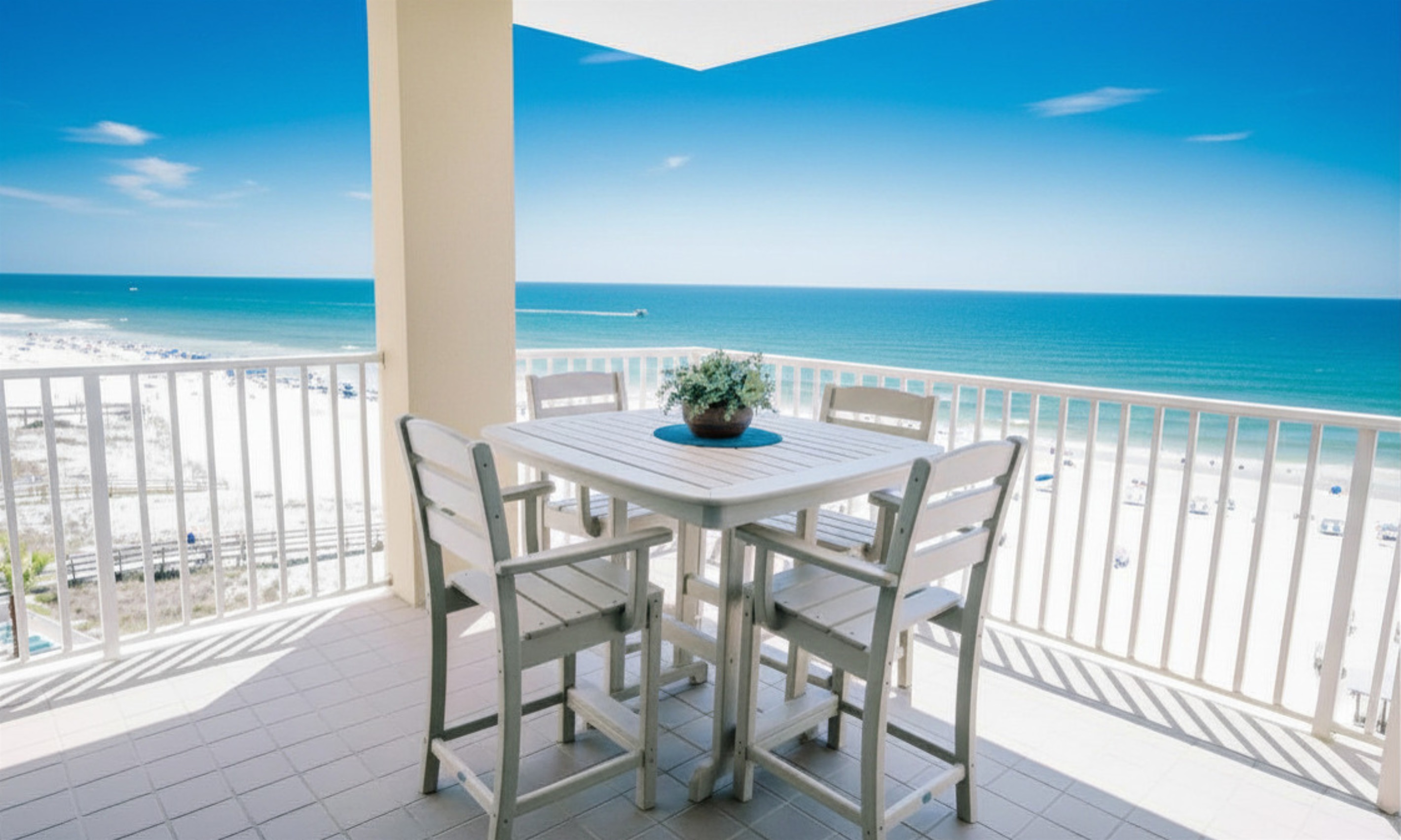 Coffee + breakfast on the ocean = PRICELESS 🌟