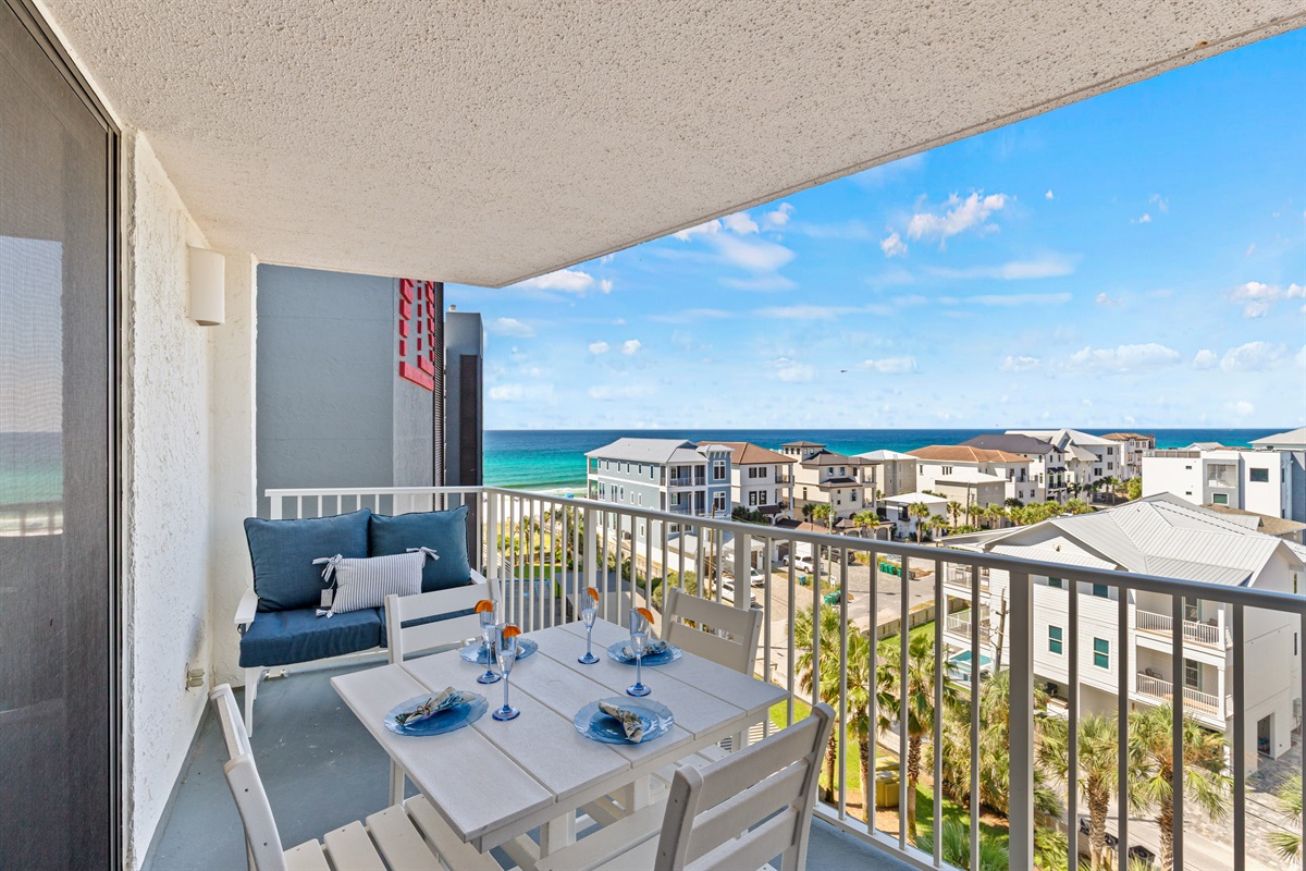 Balcony overlooking the gulf