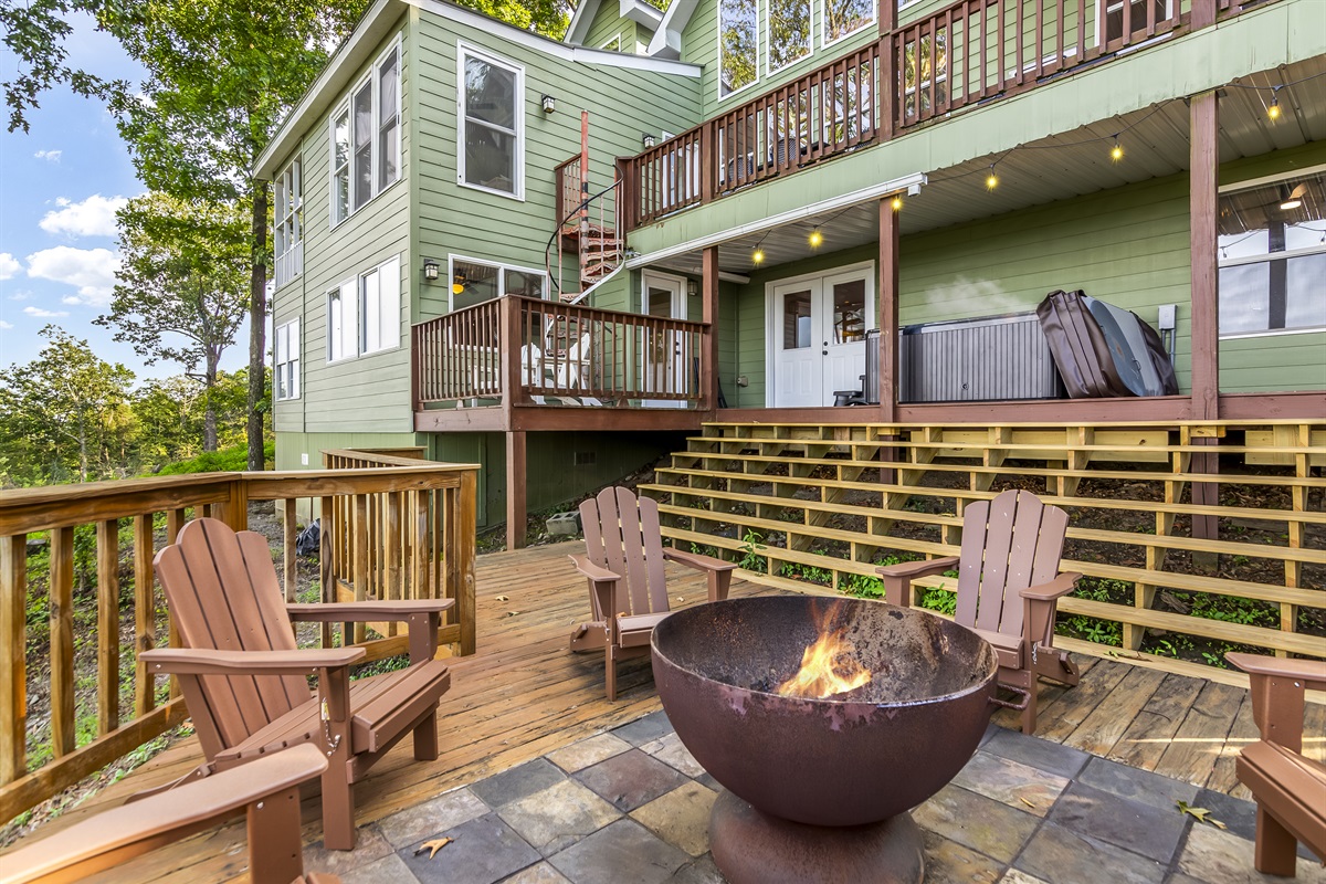 Fire pit area with multiple decks