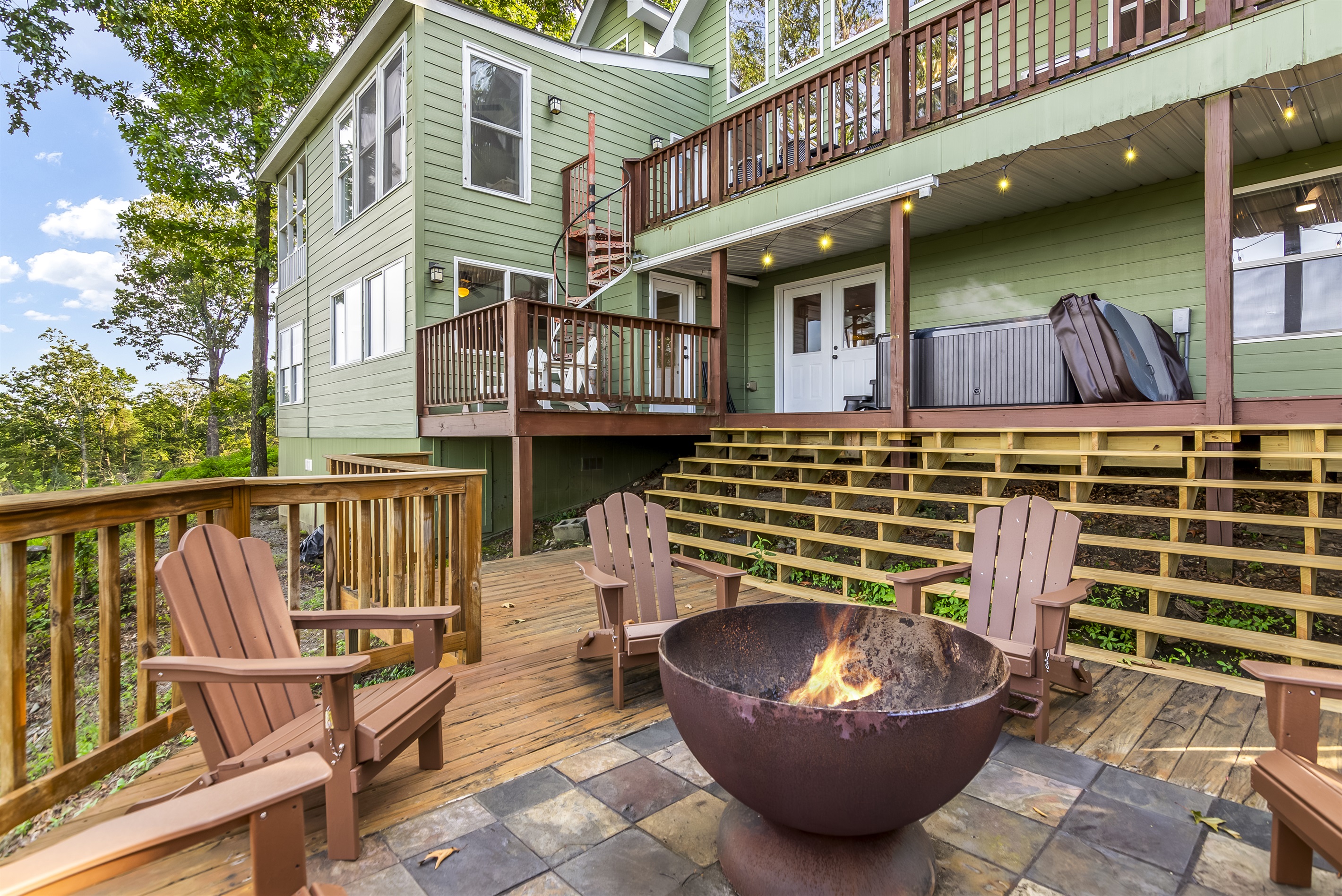 Year Round Mtn View + EV Charger + Hot Tub + Firepit 6
