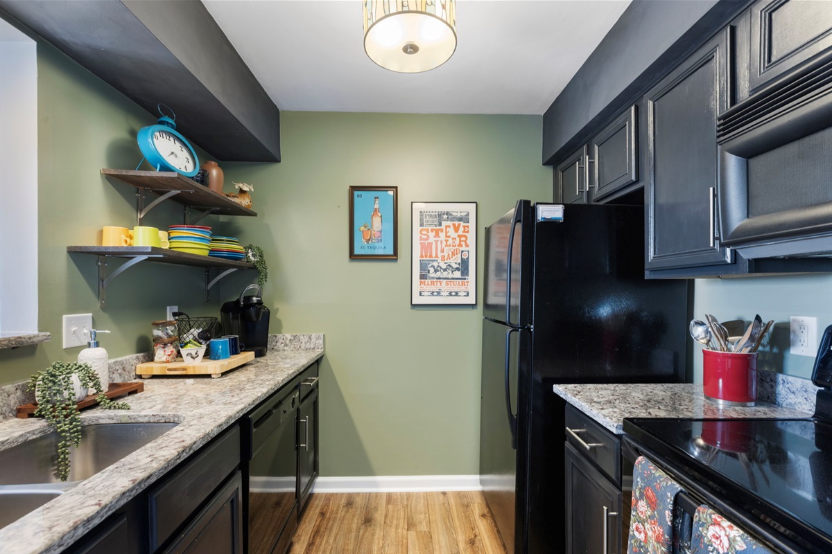 Fully stopped kitchen