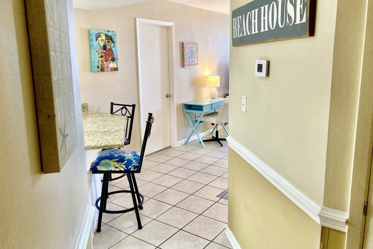Entrance to the kitchen area.