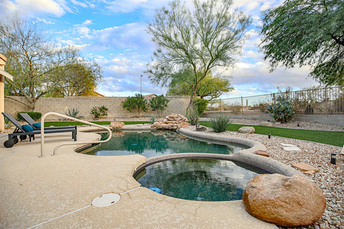 Goodyear Retreat | 4BD 2BTH | Heated Pool — Goodyear Retreat | 4Bed&2Bath | Heated Pool, Goodyear, Arizona — photo 3