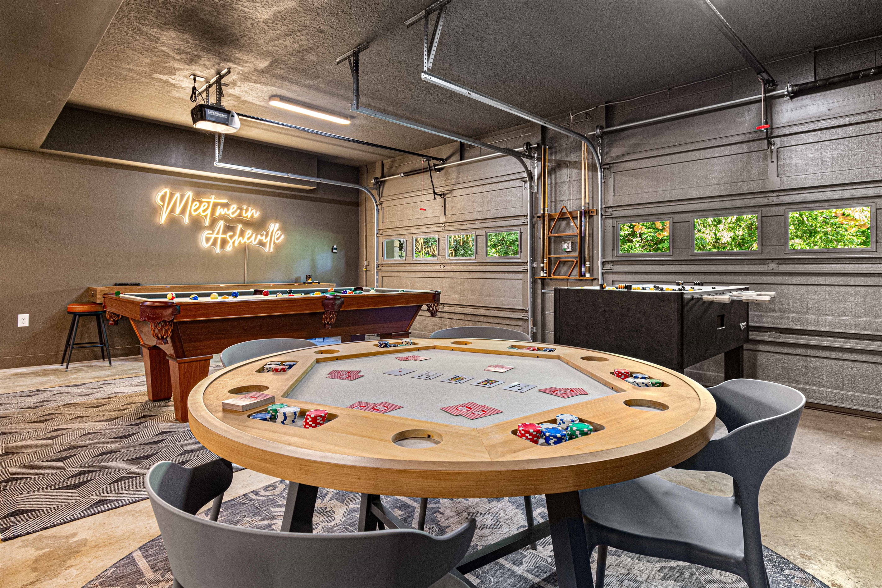 Shuffle up and deal — the poker table is ready for family game night or a friendly tournament. Chess, checkers and more can be played on this reversible table top.
