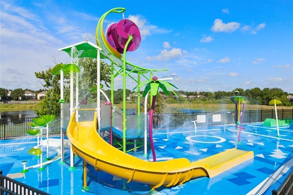 Windsor Hills Resort Water Slides, Splash Pad & Lagoon Pool