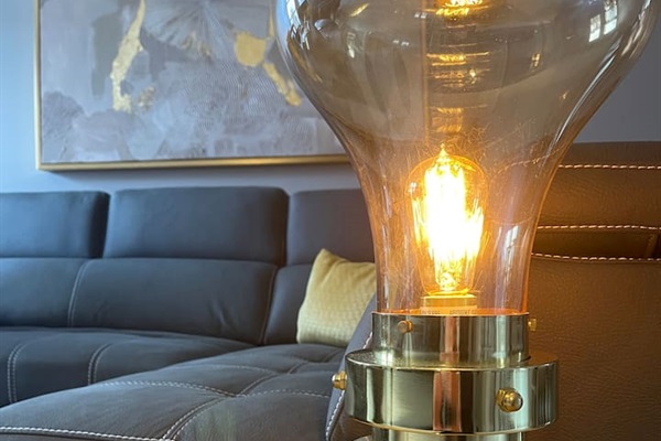 Different lighting options for whatever your mood. 