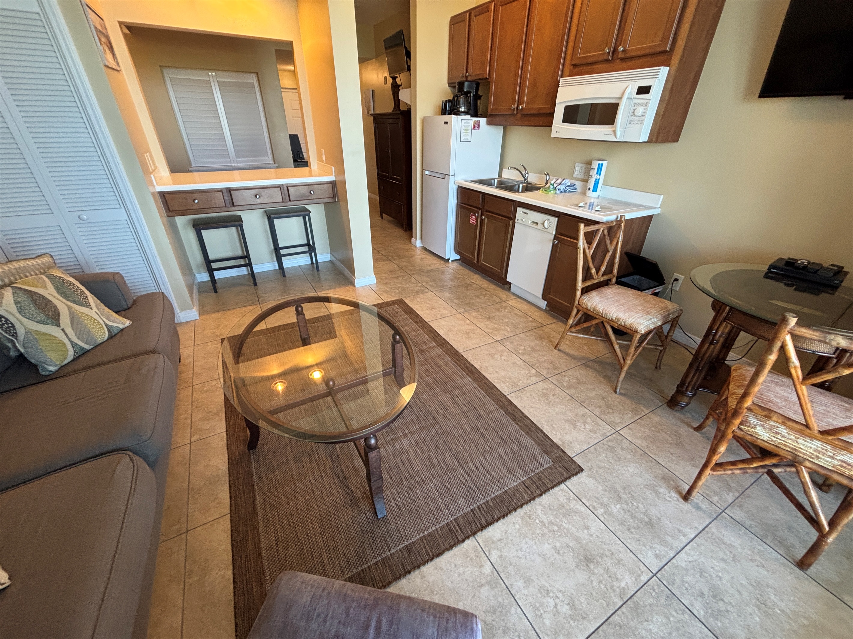 Living room and kitchen bar