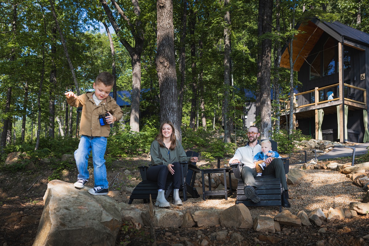 Family time enjoying the mountain views!