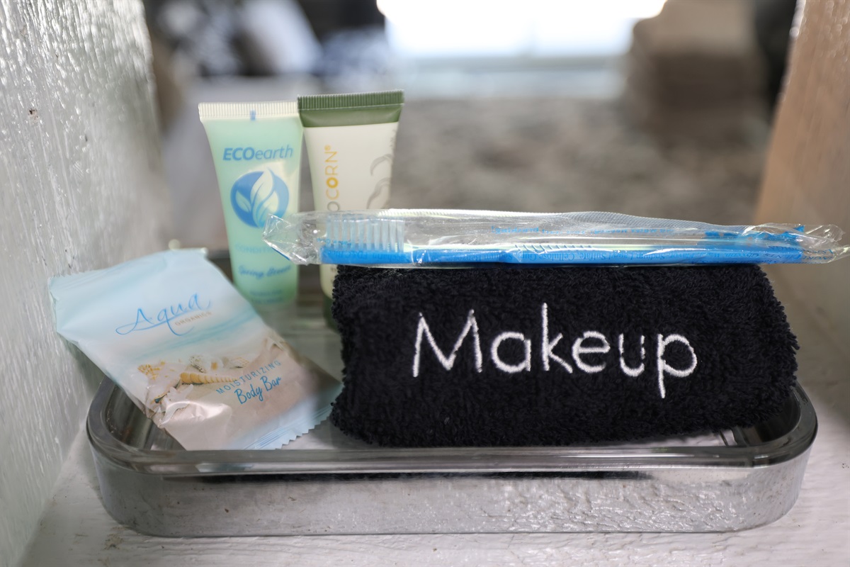 Bathroom amenities