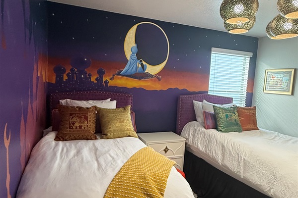 Even the lighting matches the theme.  The only thing missing is a real life flying carpet.
