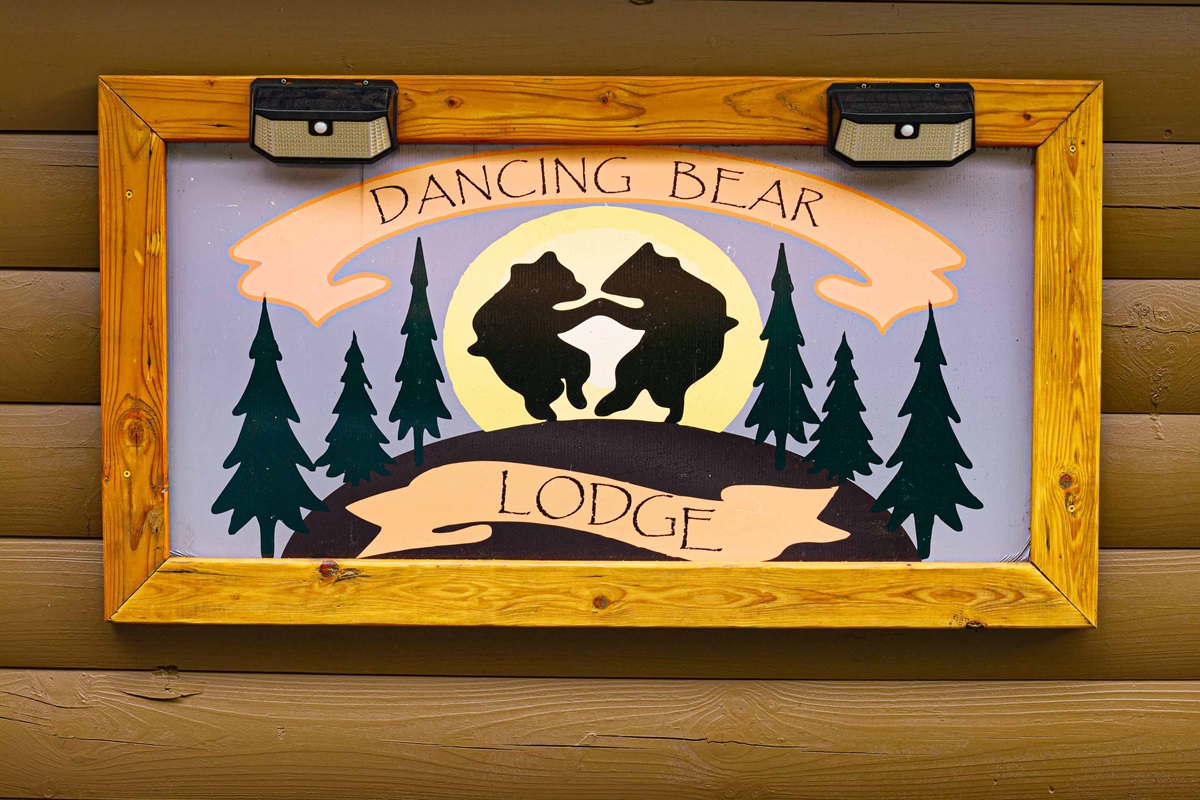 Welcome to the Dancing Bear Lodge!