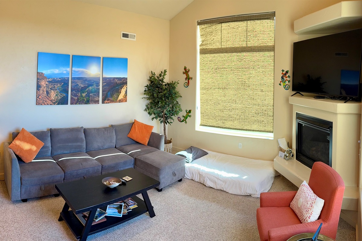 Option 1 for extra bedding - Living Room